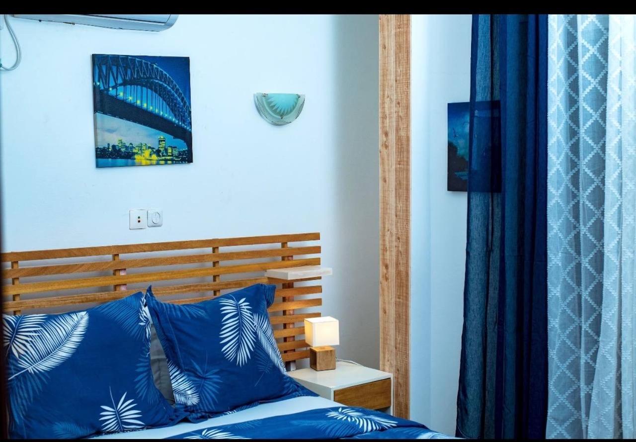 Appartement Cosy Goldy Bonapriso Douala Exterior photo